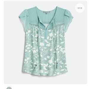 Stitch Fix Daniel Rain flutter sleeve tassel top size small